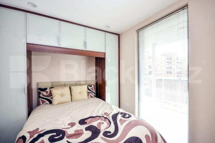 Modern 3 bedroom within a new development close to shoreditch Park Mintern Street, Shoreditch Park